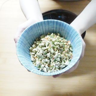 해풀잎 누구나 김밥*1ea [(혼합야채 35g *1ea,  김밥김 (5g, 5ea),  양념간장 (6g, 5ea), 참기름(5g, 2ea)] — 4점을 준 리뷰어가 2022년 5월 올린 사용 사진