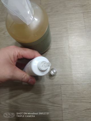 빅그린 카렌듈라(지성두피용)&시카(중건성두피용)탈모샴푸500ml-택1,빅그린 프리미어바이옴탈모앰플팩 60ml — 5점을 준 리뷰어가 2022년 12월 올린 사용 사진