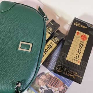 [광동제약] 광동 광옥고 홍삼 본 30포+쇼핑백 증정 — 4.5점을 준 리뷰어가 2021년 12월 올린 사용 사진