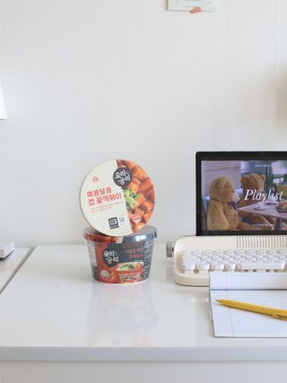 프리 [요리궁리] 타입 B (매콤,치즈,매콤까르보) 꽃떡볶이 6개입 세트 — 5점을 준 리뷰어가 2024년 12월 올린 사용 사진