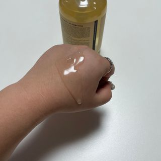 빅그린 카렌듈라(지성두피용)&시카(중건성두피용)탈모샴푸500ml-택1,빅그린 프리미어바이옴탈모앰플팩 60ml — 5점을 준 리뷰어가 2023년 1월 올린 사용 사진