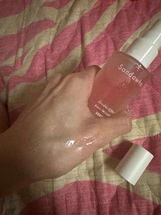 산다화 더블 이펙트 안티 링클 세럼 50ml — 5점을 준 리뷰어가 2023년 1월 올린 사용 사진