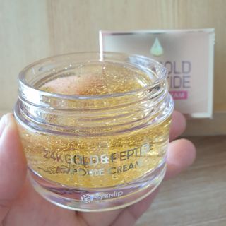 아이앤립 / EYENLIP 아이앤립 24K 골드 N 펩타이드 앰플 크림 — 5점을 준 리뷰어가 2021년 5월 올린 사용 사진