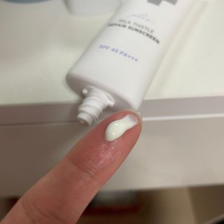 바노바기 코스메틱 바노바기 밀크씨슬 리페어 시카 선스크린 플러스 50ml — 3점을 준 리뷰어가 2023년 3월 올린 사용 사진