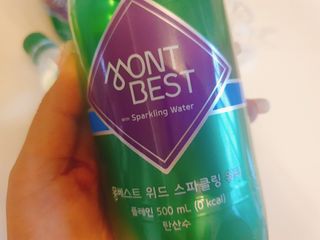 몽베스트 Montbest with Sparkling water Plain 20병 — 5점을 준 리뷰어가 2022년 7월 올린 사용 사진