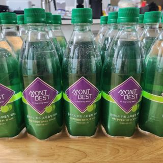 몽베스트 Montbest with Sparkling water Lime20병 — 5점을 준 리뷰어가 2022년 12월 올린 사용 사진