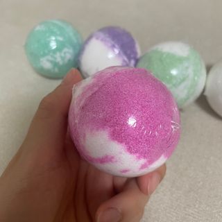 버블데이 배쓰밤 거품입욕제 버블바 6종 — 5점을 준 리뷰어가 2021년 8월 올린 사용 사진