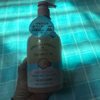 벨먼 내추럴스파 수분광채 스크럽 바디워시 600ml 5종 — 5점을 준 리뷰어가 2022년 5월 올린 사용 사진