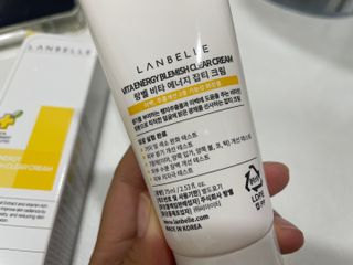 랑벨 비타 에너지 잡티 크림 75ml (피부 속 기미완화크림) — 5점을 준 리뷰어가 2022년 6월 올린 사용 사진
