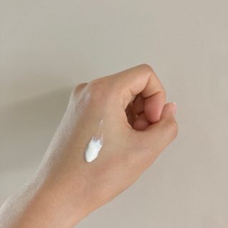 메타포레 12PM  카밍 선스크린 — 5점을 준 리뷰어가 2021년 8월 올린 사용 사진