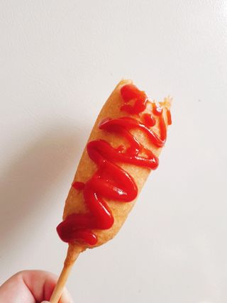 오마뎅 한우핫도그 — 5점을 준 리뷰어가 2021년 5월 올린 사용 사진