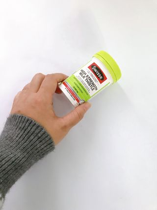 Swisse 스위스 고함량 밀크씨슬 35,000mg 60정 — 4점을 준 리뷰어가 2021년 11월 올린 사용 사진