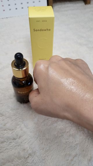 스킨큐어 산다화 비타민c 화이트닝 에센스 30ml — 3점을 준 리뷰어가 2023년 12월 올린 사용 사진