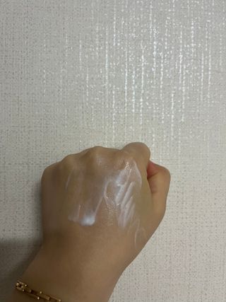 카프리나 프레쉬 산양밀크 모이스춰라이징 바디로션 350ml(오키드향) — 5점을 준 리뷰어가 2023년 3월 올린 사용 사진