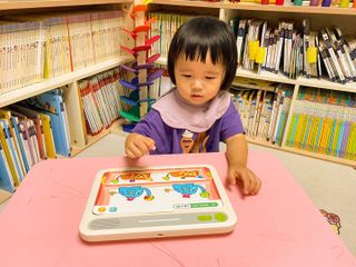 크레타탭 차세대 사고력 유아수학 학습기 페이퍼 태블릿 — 5점을 준 리뷰어가 2023년 9월 올린 사용 사진