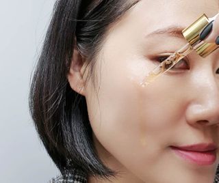 자민경 크레마카라콜 울트라 90 프로폴리스 앰플 — 5점을 준 리뷰어가 2021년 2월 올린 사용 사진