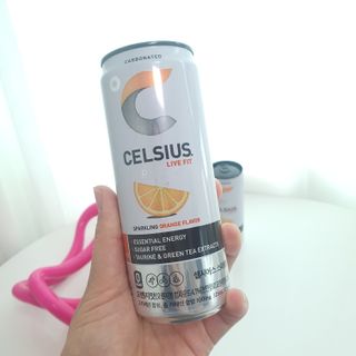 셀시어스 오리지널 325ml 에너지 비타민 피트니스 드링크(24can) 다이어트 음료 — 5점을 준 리뷰어가 2022년 5월 올린 사용 사진