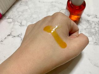 유니베르소 로즈힙 오일 15ml — 3점을 준 리뷰어가 2021년 4월 올린 사용 사진