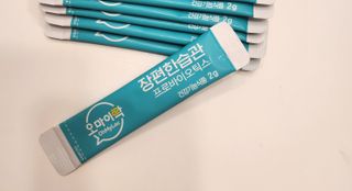 [유산균] 오마이락 장편한습관 프로바이오틱스 30P — 4.5점을 준 리뷰어가 2022년 11월 올린 사용 사진