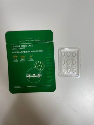 마이디플러스 트러블 릴리프 케어 마이크로 패치 1박스 2매 — 5점을 준 리뷰어가 2021년 11월 올린 사용 사진