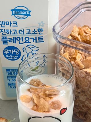 프리_[덴마크] 진하고 더 고소한 플레인 요거트 1.8L — 5점을 준 리뷰어가 2025년 5월 올린 사용 사진