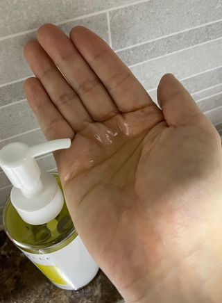 랑벨 내츄럴 딥 클렌징 오일 200ml (저자극 약산성 천연 클렌징) — 5점을 준 리뷰어가 2022년 5월 올린 사용 사진