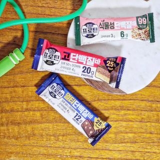 이지프로틴바 3종x각 2ea (고단백질바, 멀티단백질바, 식물성단백질바) — 5점을 준 리뷰어가 2024년 3월 올린 사용 사진