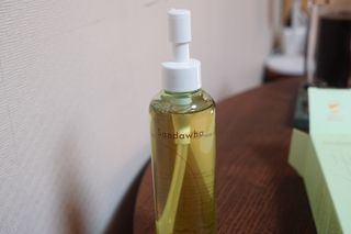스킨큐어 산다화 순한 클렌징 동백 오일 200ml — 5점을 준 리뷰어가 2023년 4월 올린 사용 사진