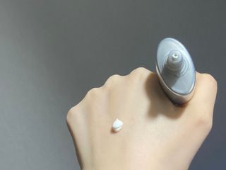 N [지투셀] 퍼펙팅 쉴드 선 프로텍터 — 5점을 준 리뷰어가 2024년 2월 올린 사용 사진