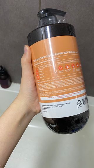 달리프 갈락토미세스 베러 퍼퓸 바디워시 러브피치 — 5점을 준 리뷰어가 2021년 3월 올린 사용 사진