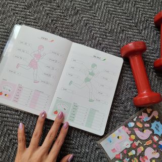 리훈 하밍이와 함께하는 숨은라인찾기 다이어트 플래너 — 5점을 준 리뷰어가 2021년 4월 올린 사용 사진