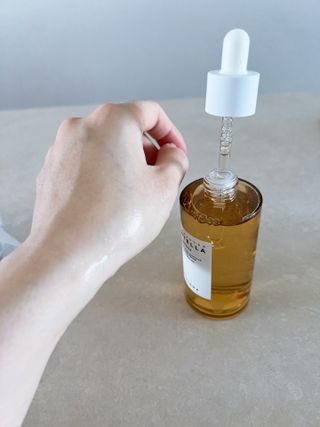 [스킨1004] 마다가스카르 센텔라 앰플 100ml — 5점을 준 리뷰어가 2024년 5월 올린 사용 사진