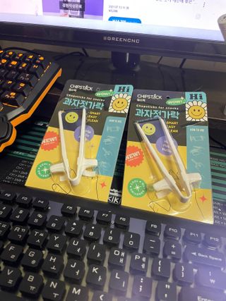 칩스틱 과자젓가락 게이밍젓가락 2ea / KC인증 식품용 — 5점을 준 리뷰어가 2021년 11월 올린 사용 사진