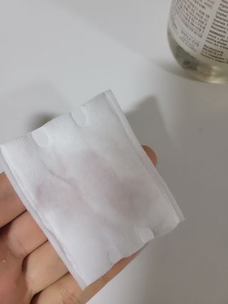 [후르디아] 눈시림없는 올영 립앤아이 리무버 — 5점을 준 리뷰어가 2024년 1월 올린 사용 사진