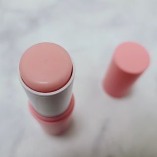 스킨큐어 산다화 카멜리아 안티 링클 멀티밤 — 4.5점을 준 리뷰어가 2023년 12월 올린 사용 사진