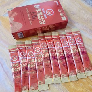 힘내라김홍삼 하루홍삼정스틱 10g x 10포 — 5점을 준 리뷰어가 2021년 5월 올린 사용 사진