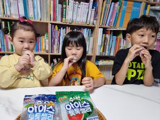 롯데제과 죠스바 아이스 톡톡 젤리 — 5점을 준 리뷰어가 2021년 10월 올린 사용 사진