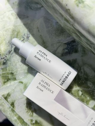 바노바기 코스메틱 알파 래디언스 세럼 30ml — 5점을 준 리뷰어가 2023년 12월 올린 사용 사진