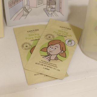 세뚜아(Cettua) 세뚜아 스티키 포어 패치 Cettua Sticky Pore Patch — 5점을 준 리뷰어가 2023년 8월 올린 사용 사진