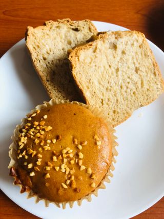 롯데제과 Vbread 포카치아식빵1개 + 미니식빵 1개 + 머핀 2개 세트 — 4.5점을 준 리뷰어가 2021년 9월 올린 사용 사진