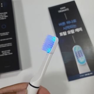트로마츠 심플 미세전류 칫솔 — 5점을 준 리뷰어가 2022년 5월 올린 사용 사진