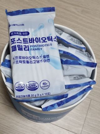 서울약사신협_포스트바이오틱스패밀리_5g x 100포 — 5점을 준 리뷰어가 2021년 5월 올린 사용 사진