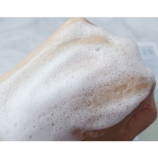 아미퓨어 [라이브] 피부장벽 강화를 위한 머랭 버블 클렌저 천연계면활성제로 온가족 사용가능 — 4점을 준 리뷰어가 2021년 6월 올린 사용 사진