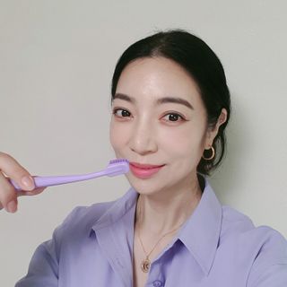 프로그 윌로우 칫솔 6245 울트라소프트 — 5점을 준 리뷰어가 2022년 5월 올린 사용 사진