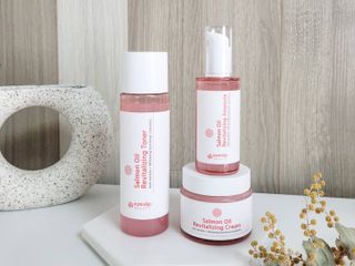 아이앤립 / EYENLIP 아이앤립 연어오일 리바이탈라이징 토너+앰플+크림 3종 세트 — 4점을 준 리뷰어가 2021년 6월 올린 사용 사진