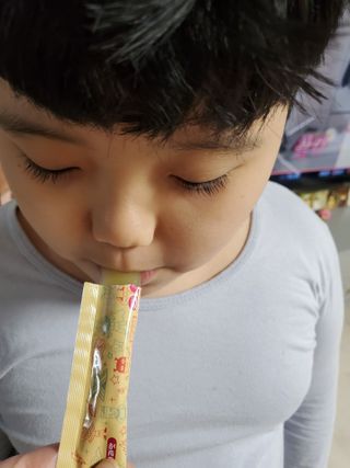 다나음 셀렌에 빠진 아연면역젤리 열대과일맛+사과맛 — 5점을 준 리뷰어가 2021년 2월 올린 사용 사진
