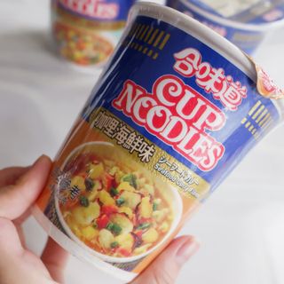NISSIN 닛신 컵누들  4종 - 씨푸드오리지날, 씨푸드 스파이시, 씨푸드 커리, 씨푸드 XO소스 — 4.5점을 준 리뷰어가 2021년 10월 올린 사용 사진