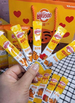광동생활건강 [광동] 비타500데일리스틱  ★빼빼로데이★ 30포+70포+ 뚱랑이스티커+빼빼로+쇼핑백 — 4.5점을 준 리뷰어가 2022년 11월 올린 사용 사진