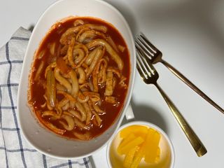 [푸딩팩토리] 요즘누들떡볶이540g + 매콤누들떡볶이 470g — 5점을 준 리뷰어가 2022년 9월 올린 사용 사진