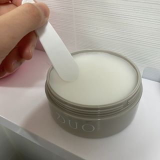 듀오코리아 [듀오] 피부맞춤형 저자극 클렌징밤 1종 랜덤발송 (모공케어,안색개선,안티에이징,블랙헤드) — 5점을 준 리뷰어가 2022년 5월 올린 사용 사진